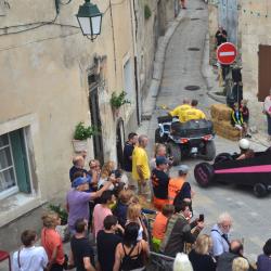 Descente en caisses à savon, centre ville de Ménerbes : dsc_8821.jpg